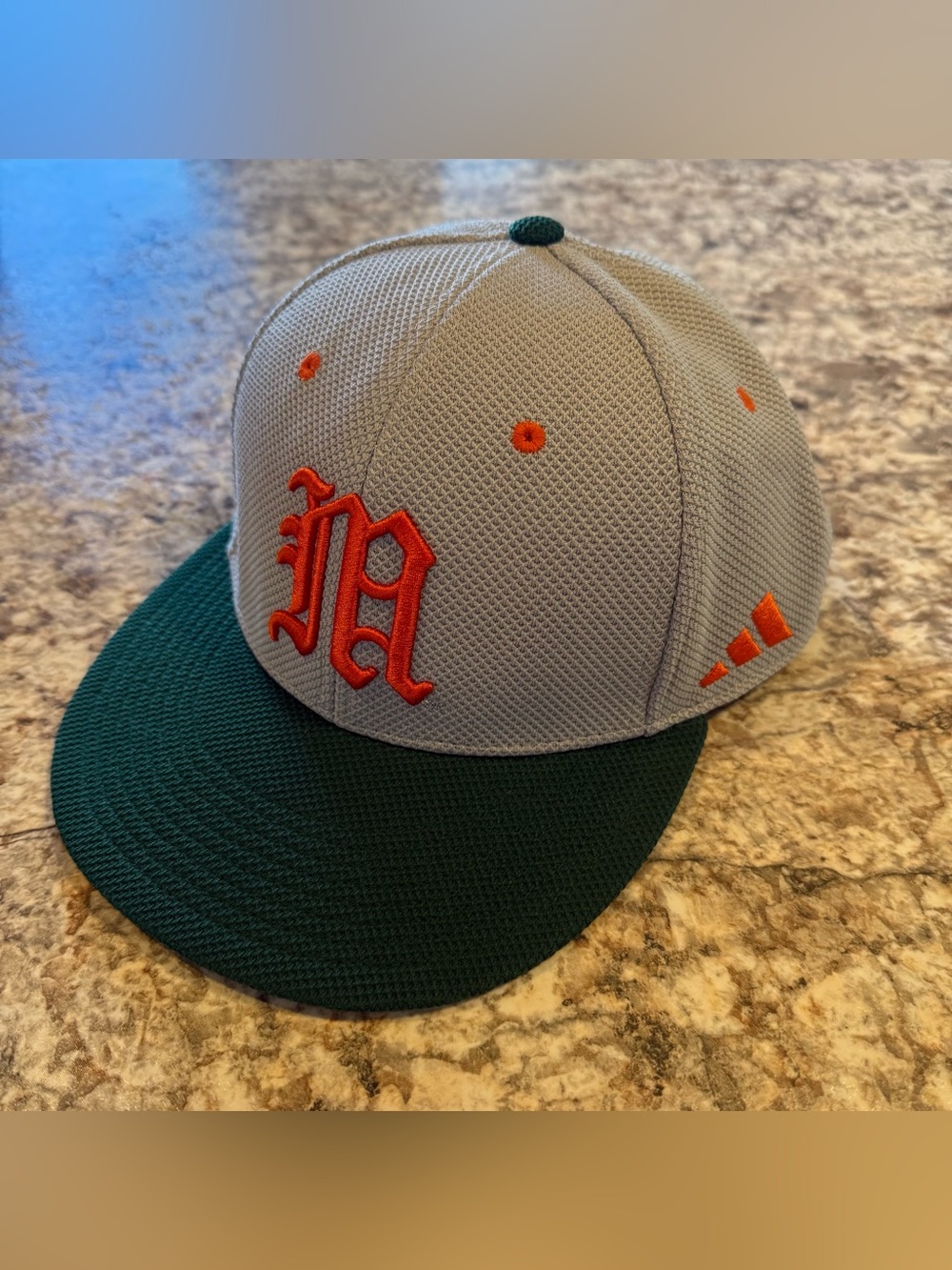 Miami Hurricanes Adidas Fitted Cap Hat Men’s 7 1/4 Gray Orange Green Embroidered